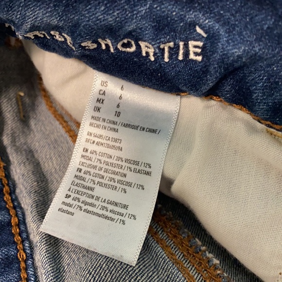 Distressed Shorts - Picture 4 of 4